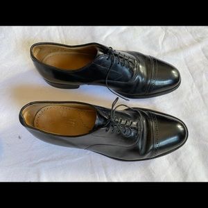 WORN TWICE! OXFORDS - Johnson & Murphy